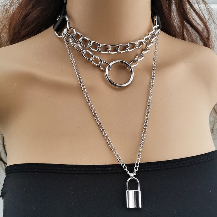 Retro Punk Multilayer Chain Geometry