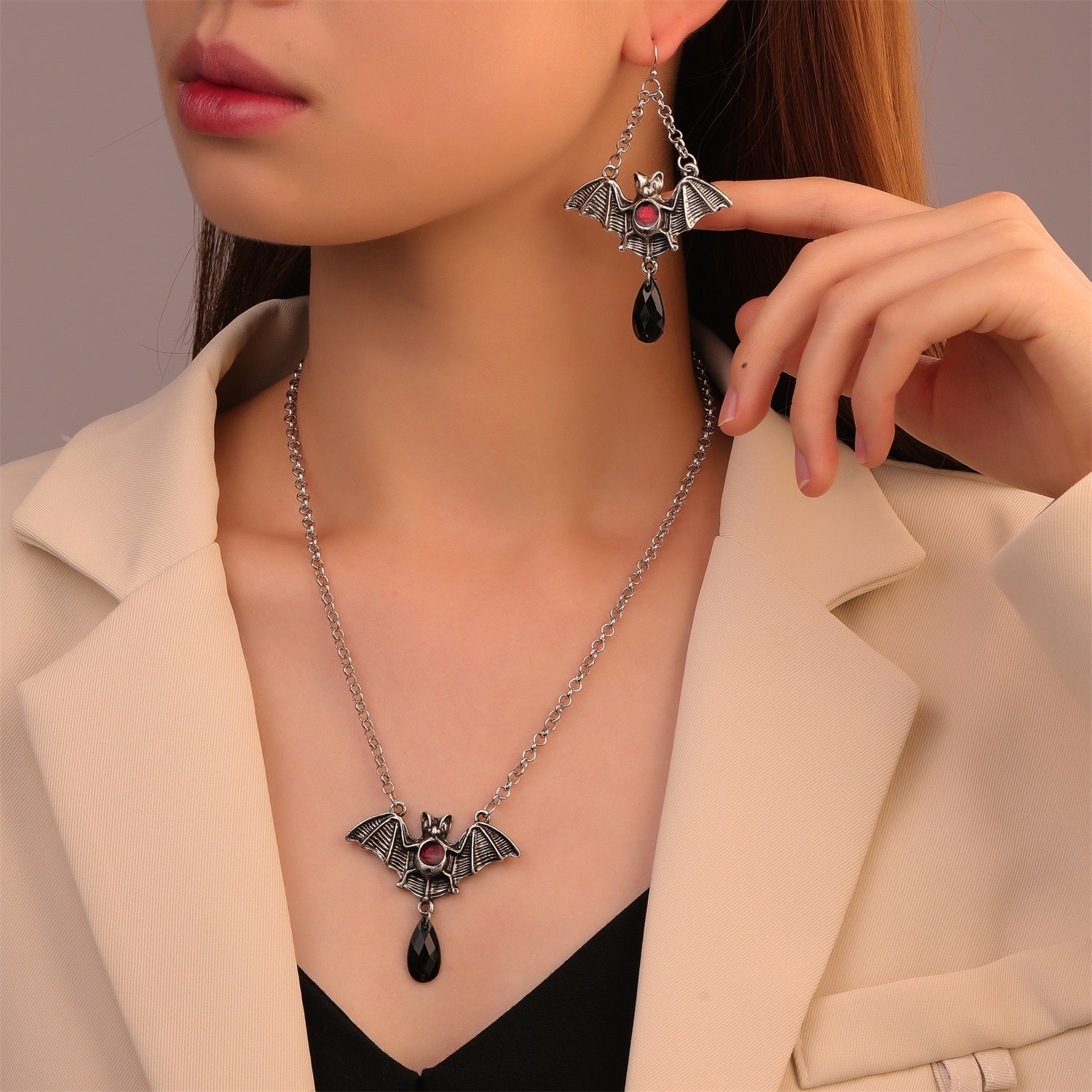 Gothic Exaggerated Black Bat Necklace Set