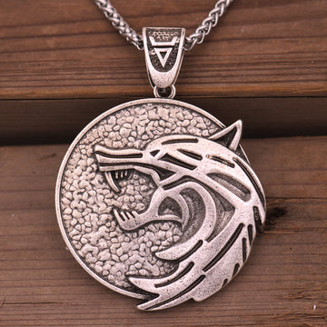 Hot Selling Wolf Head Titanium Chain Necklace